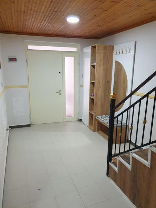 Shkodra 27 Center Houseヴィラ エクステリア 写真