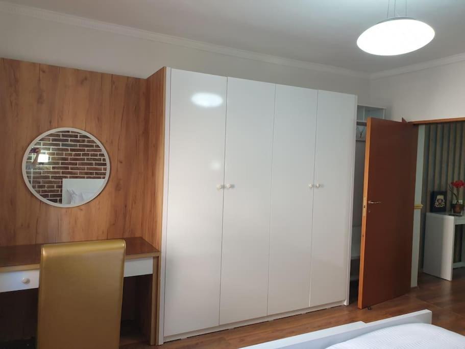 Shkodra 27 Center Houseヴィラ エクステリア 写真